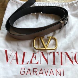 Valentino reversible belt.